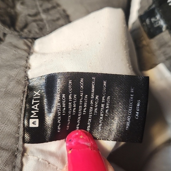 MATRIX mens shorts sz. 29 - Picture 3 of 4